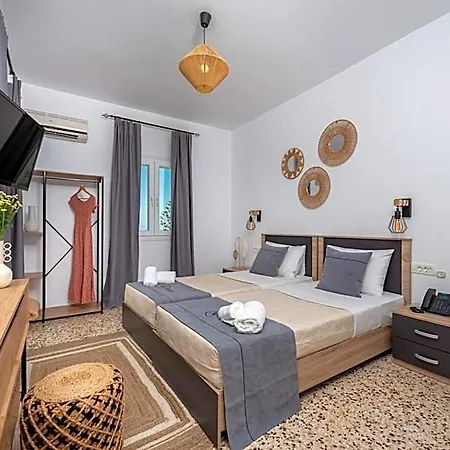 Nikos 4* Santorini Island